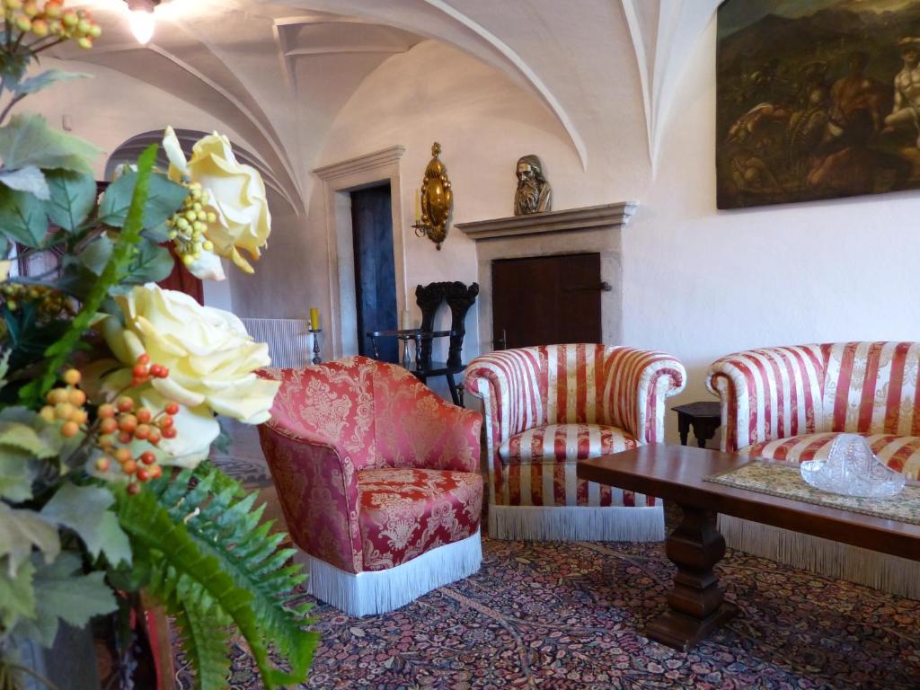 Apartments Schloss Paschbach Appiano Sulla Strada Del Vino Exterior foto